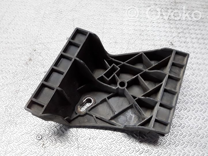 Audi A8 S8 D2 4D Support de pare-chocs arrière 4D0807571