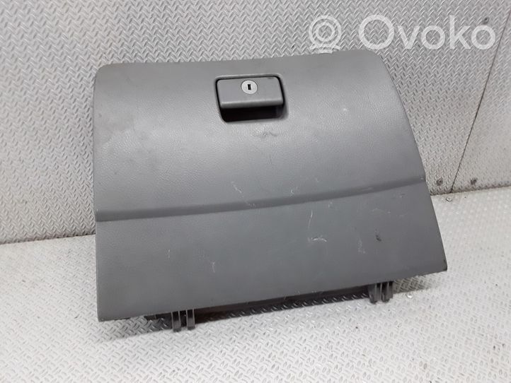 Toyota Avensis Verso Glove box set 5555144050