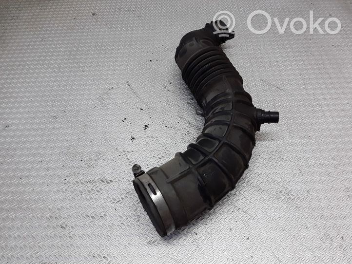 Renault Megane II Turbo air intake inlet pipe/hose 8200500384
