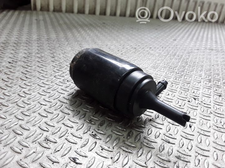 Mercedes-Benz Sprinter W901 W902 W903 W904 Pompe de lave-glace de pare-brise 