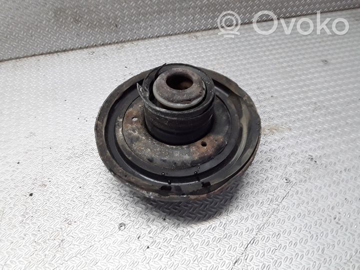 Nissan Primera Support de jambe de force supérieur avant 