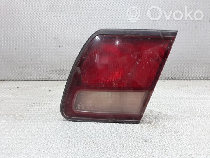 Mitsubishi Galant Luci posteriori del portellone del bagagliaio 0431613