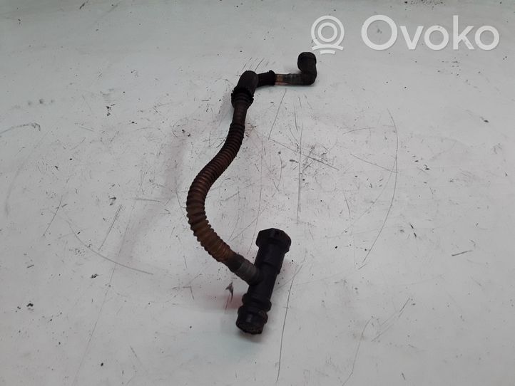 Renault Megane II Tuyau d'alimentation conduite de carburant 