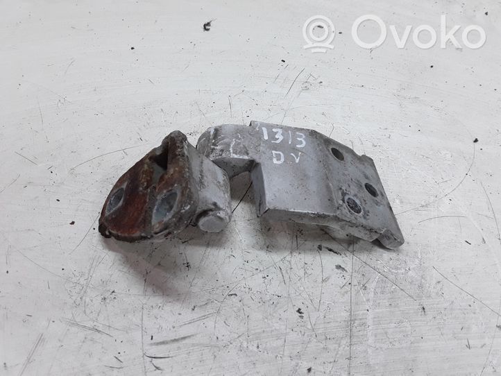 Mercedes-Benz Vito Viano W638 Front door upper hinge 