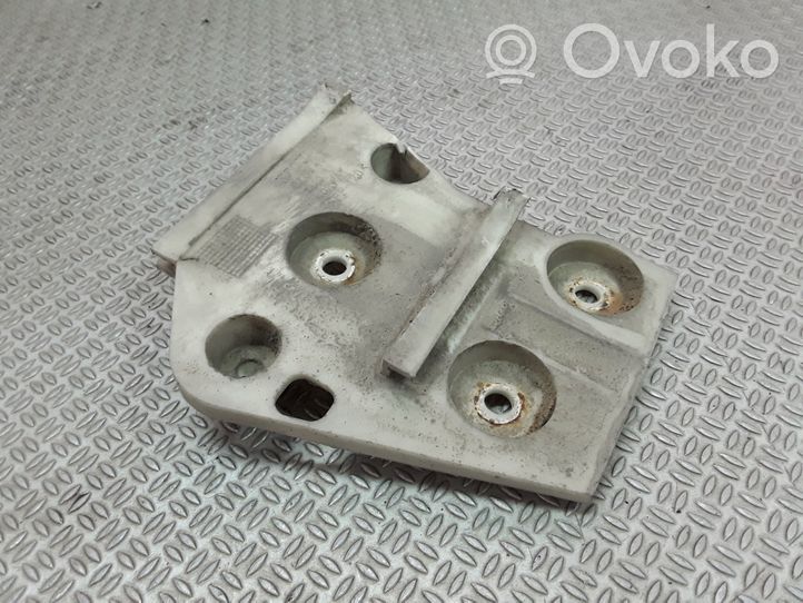 Volvo S70  V70  V70 XC Support de pare-chocs arrière 9169454