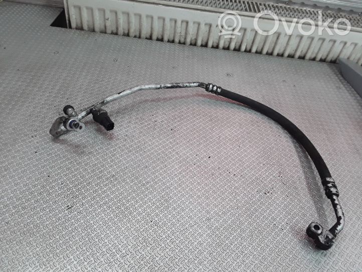 KIA Cerato Air conditioning (A/C) pipe/hose 