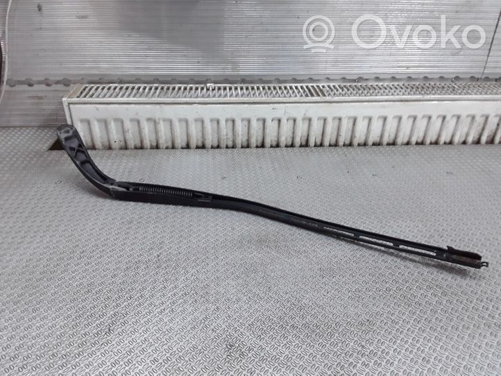 Peugeot 307 Windshield/front glass wiper blade 