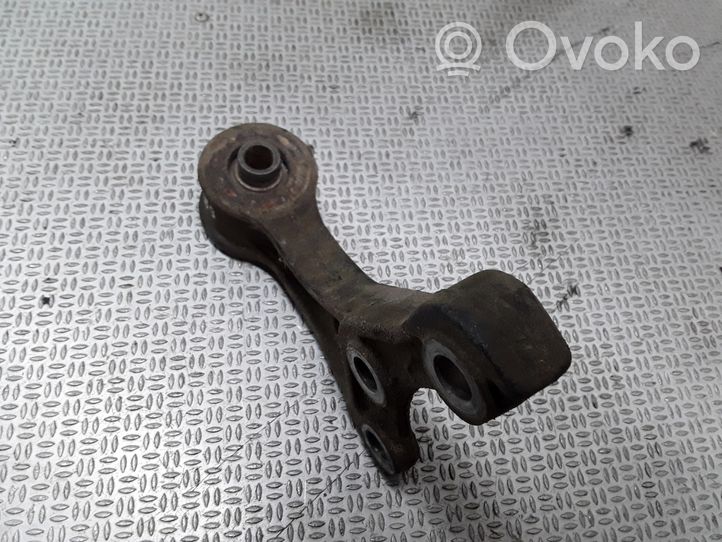 Toyota Hilux (N80, N90, N100, N110) Support de différentiel avant 