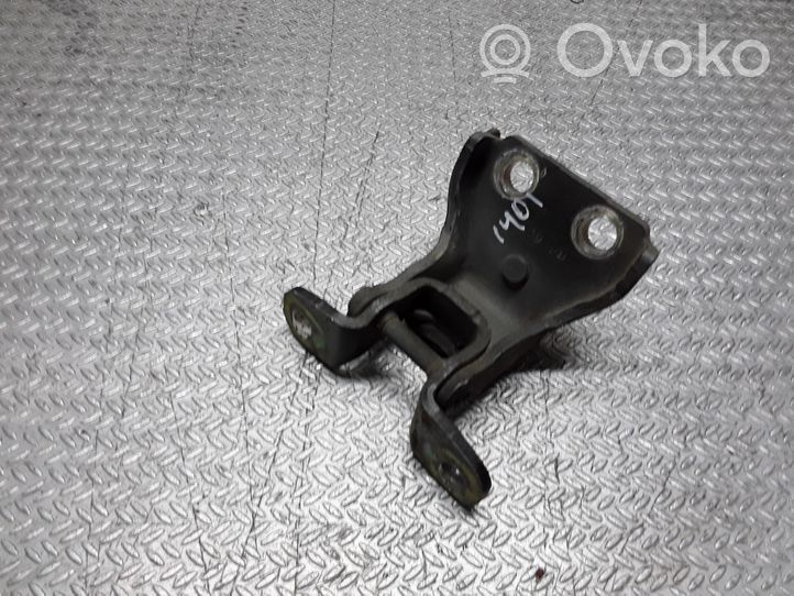 Mercedes-Benz ML W163 Front door lower hinge 