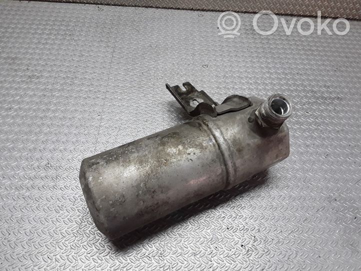 Audi A8 S8 D2 4D Air conditioning (A/C) air dryer 4D0820193A