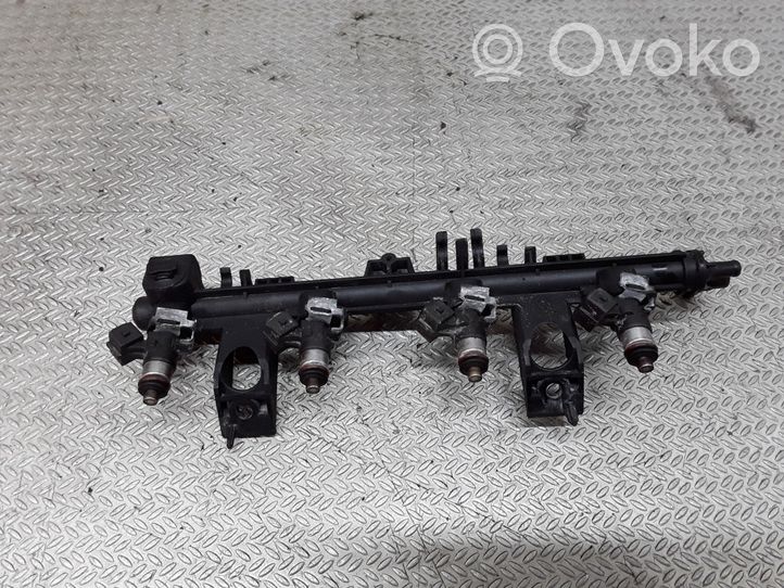 Renault Clio II Fuel injectors set 8200367230