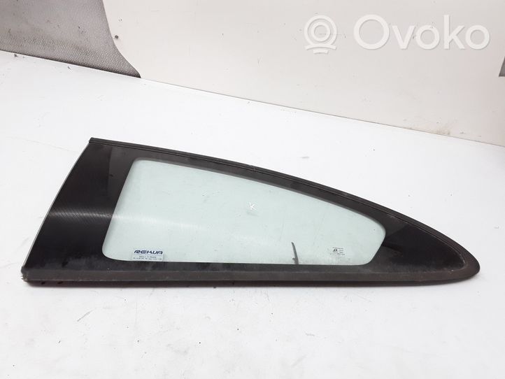 Dodge Stratus Rear side window/glass 