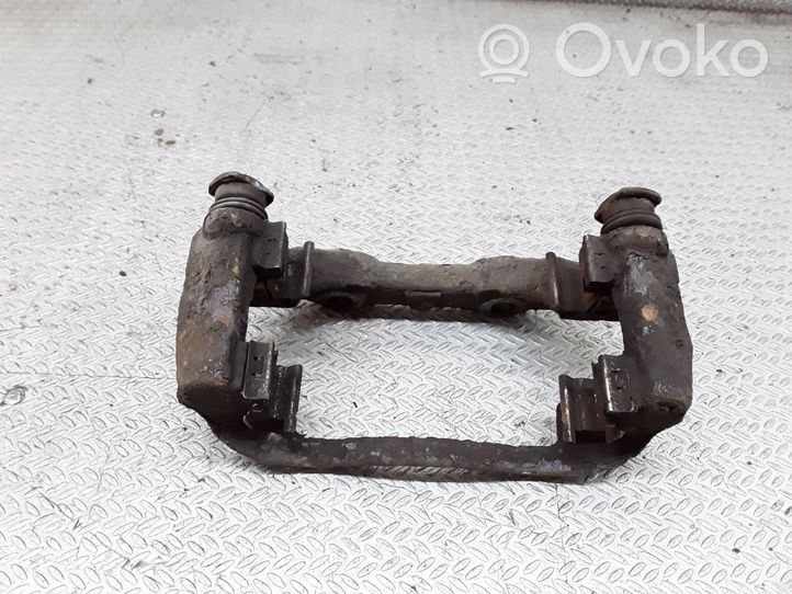 Citroen C4 I Plaquette / support d'étrier avant 