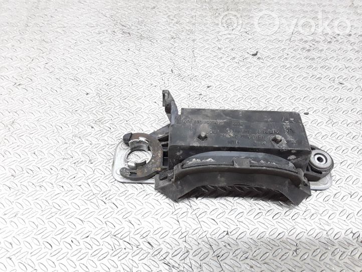 Audi A8 S8 D2 4D Klamka zewnętrzna drzwi przednich 4A0837205