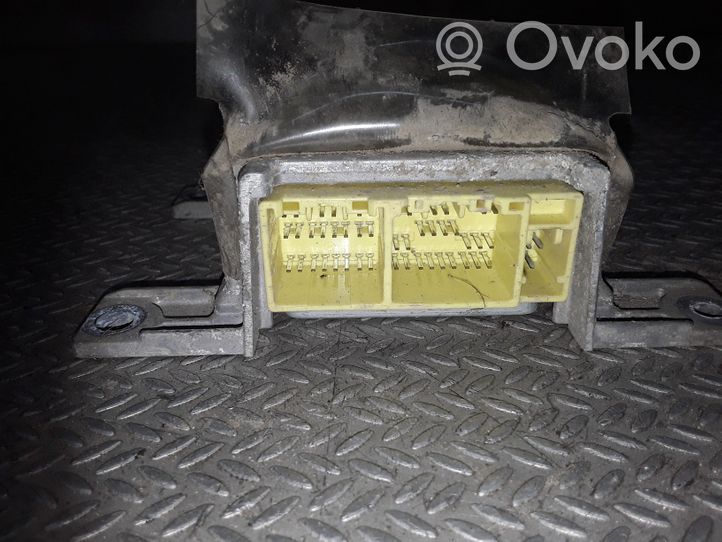 Mitsubishi Pajero Pinin Oro pagalvių valdymo blokas MR530940