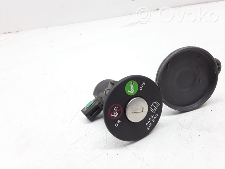 Fiat Ducato Passenger airbag on/off switch 46818777