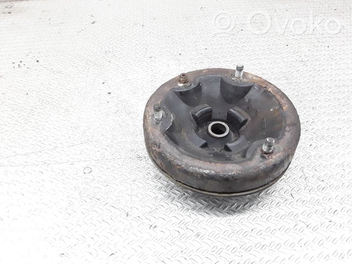 BMW X5 E53 Soporte de puntal superior delantero 31331096311