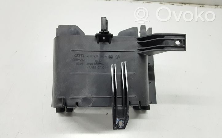 Audi Q7 4L Radijos/ navigacijos apdaila 4L0907368A