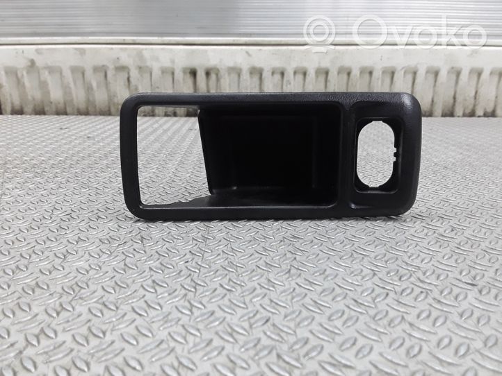 Ford Focus Support bouton lève vitre porte arrière 3M51226A37