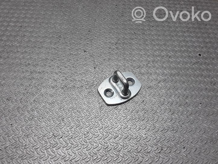 Toyota Verso Boucle de verrouillage porte avant / crochet de levage 