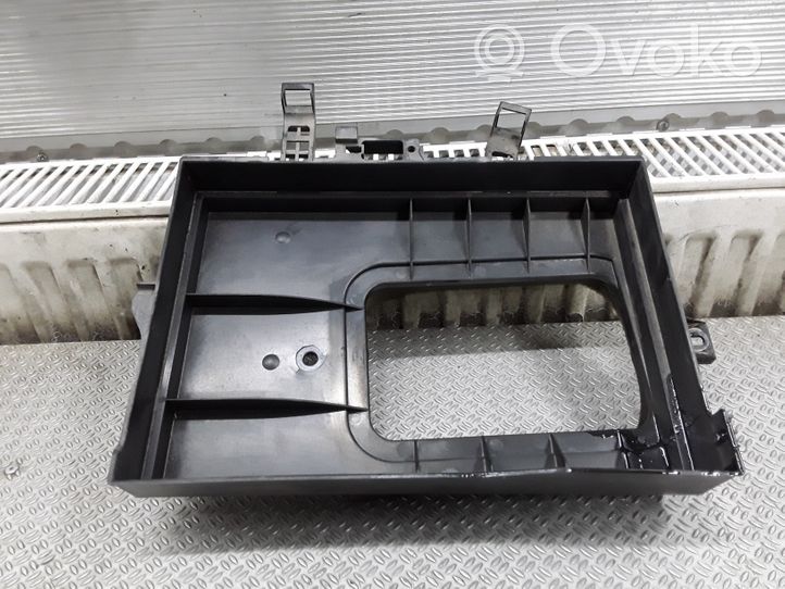Audi A4 S4 B7 8E 8H Cornice micro filtro dell’aria abitacolo (parte) 8E1819641A