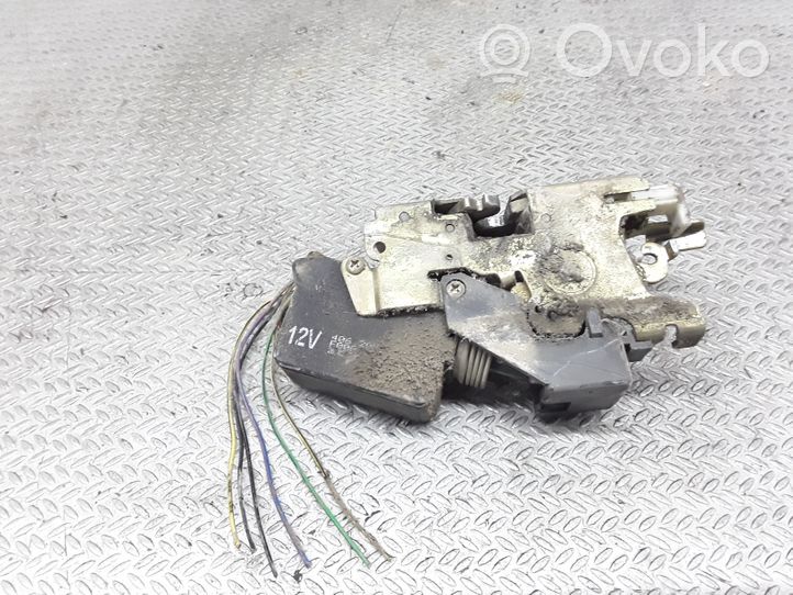 Mercedes-Benz Sprinter W901 W902 W903 W904 Front door lock 