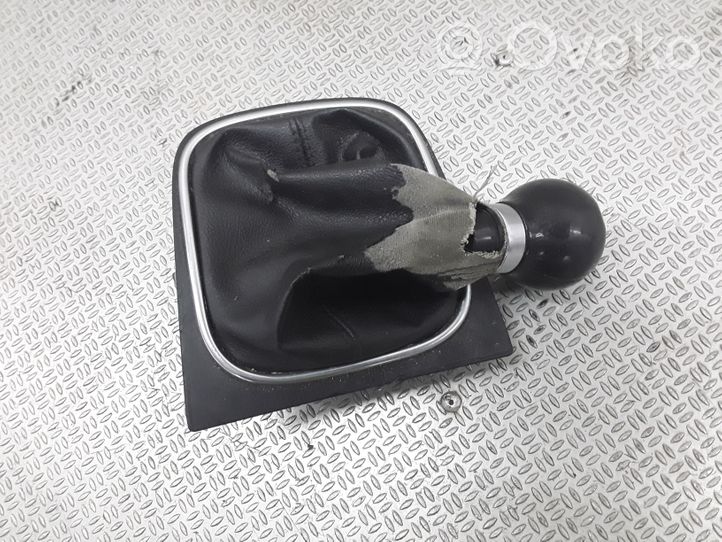 Volkswagen Jetta V Verkleidung Schalthebel (Kunststoff) 1K0711113BG