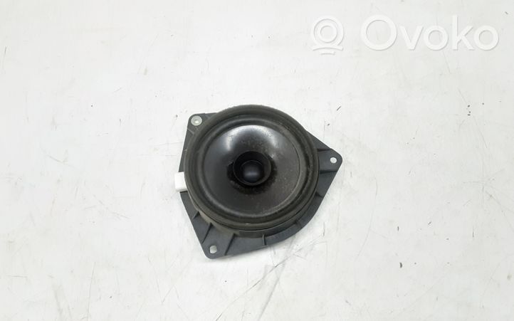 Toyota Avensis Verso Altoparlante portiera posteriore 8616044130