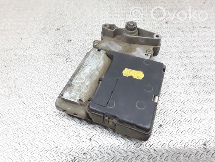 Audi A4 S4 B5 8D Motore/attuatore 791856713