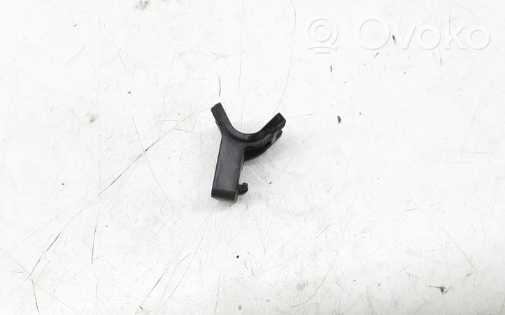 Opel Astra J Staffa di montaggio del radiatore 13250318