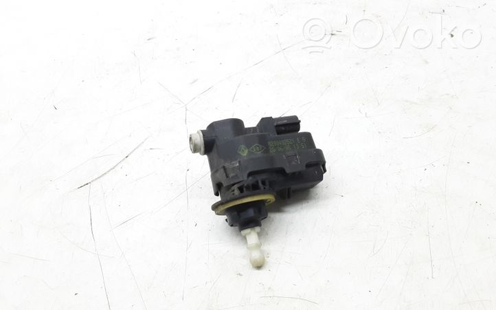 Renault Modus Moteur de réglage du niveau des phares 8200402521