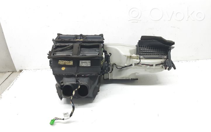 Volvo S60 Scatola climatizzatore riscaldamento abitacolo assemblata P08693260