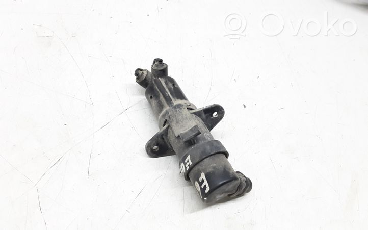 BMW 7 E65 E66 Ugello a spruzzo lavavetri per faro 700194908