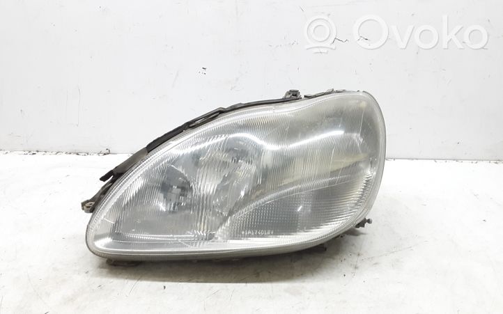 Mercedes-Benz S W220 Phare frontale A2208200761