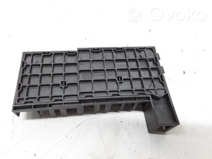 Volkswagen Multivan T5 Fuse module 7H0937550