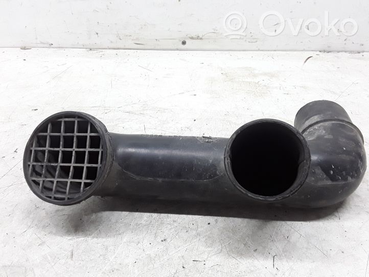 Land Rover Freelander Tuyau d'admission d'air 03022