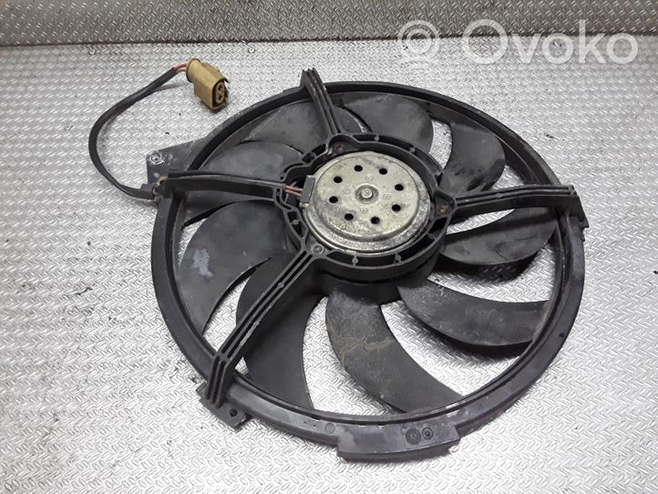 Audi A2 Ventilateur de refroidissement de radiateur électrique 8Z0959453