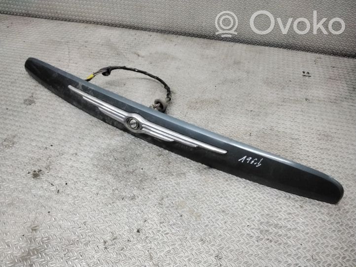 Chrysler Pacifica Trunk door license plate light bar 