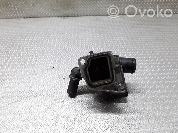 Opel Corsa C Termostaatin kotelo A11688C