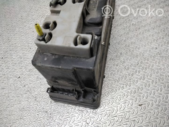 Mercedes-Benz C W202 Central locking vacuum pump 2108001548