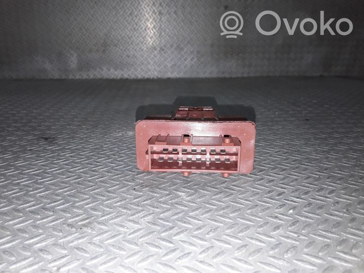 Citroen Xsara Picasso Relais de pompe à carburant 9629945980