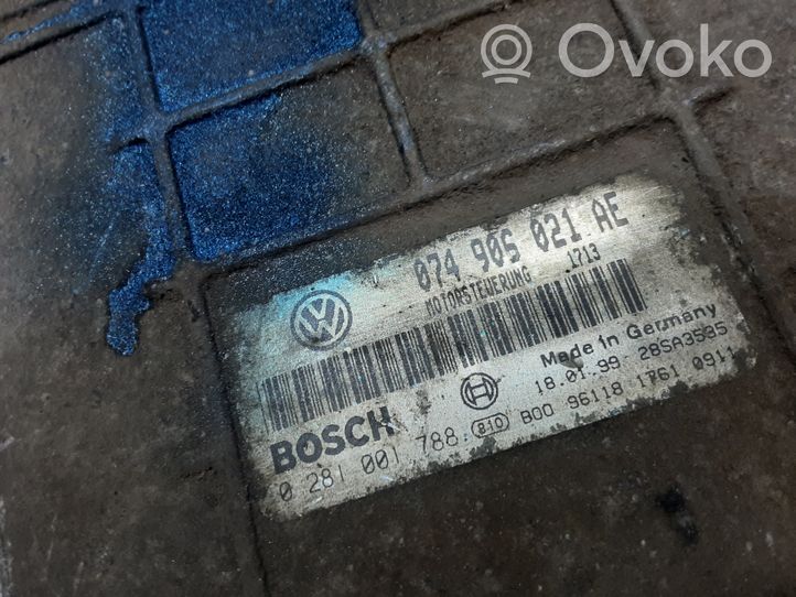 Volkswagen II LT Sterownik / Moduł ECU 074906021AE