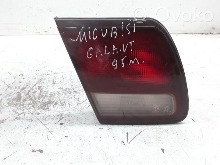 Mitsubishi Galant Lampy tylnej klapy bagażnika 