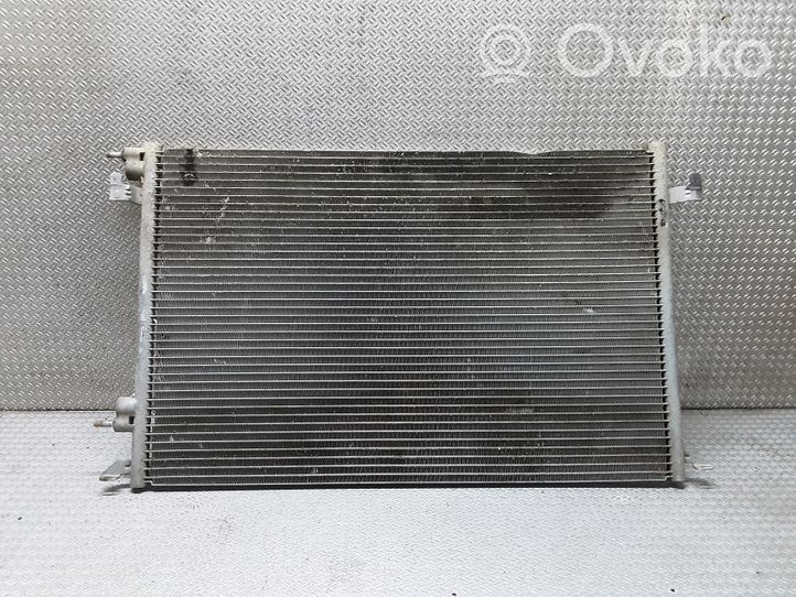 Opel Signum Radiateur condenseur de climatisation 