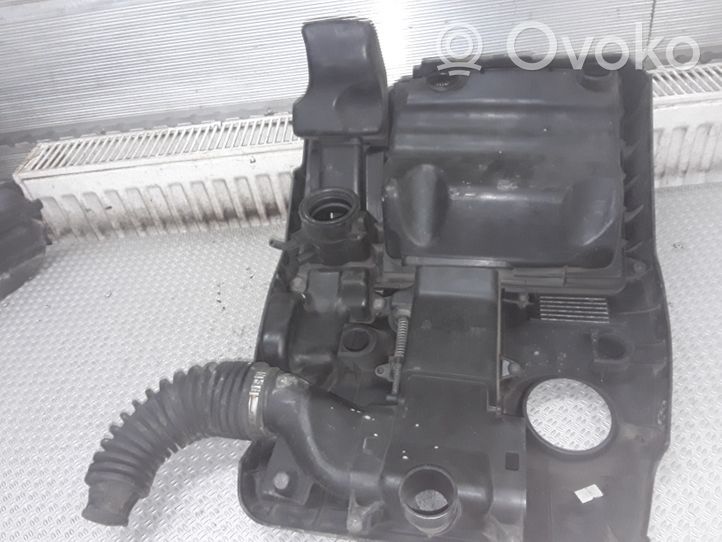 Volkswagen Polo Moottorin koppa 03D129607K