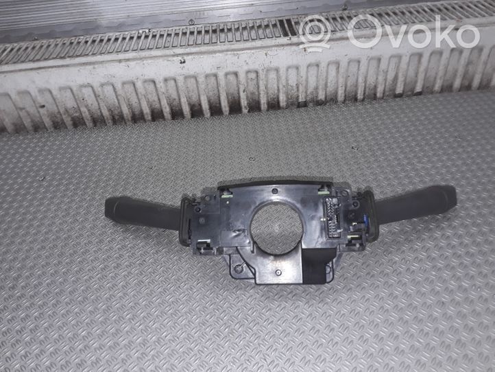 Volvo S60 Leva/interruttore dell’indicatore di direzione e tergicristallo 