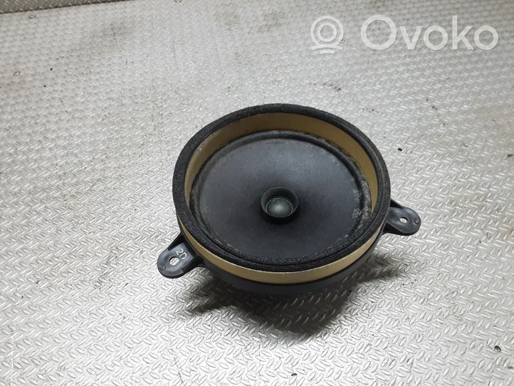 Subaru Outback Garsiakalbis (-iai) galinėse duryse 86301AG101