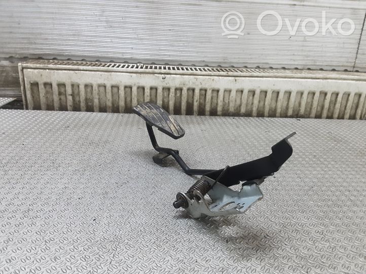 Suzuki Grand Vitara I Accelerator throttle pedal 