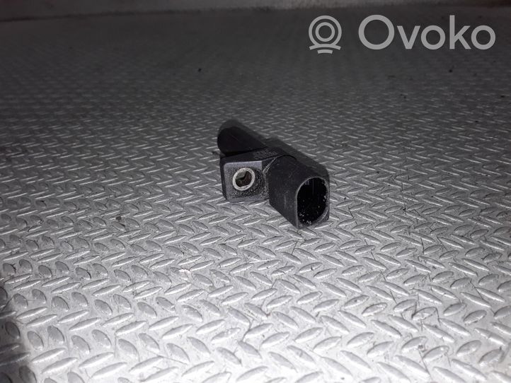 Mercedes-Benz Vaneo W414 Capteur de position de vilebrequin 0031532828