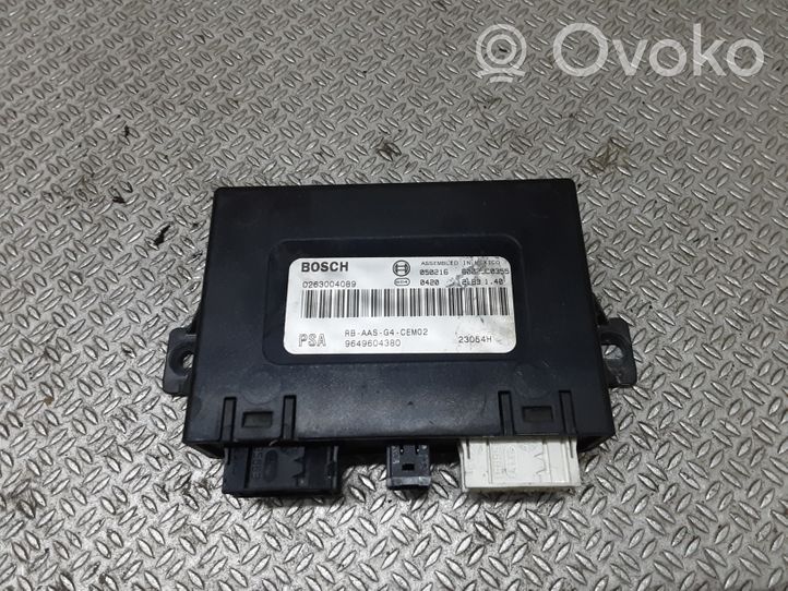 Citroen C5 Pysäköintitutkan (PCD) ohjainlaite/moduuli 9649604380